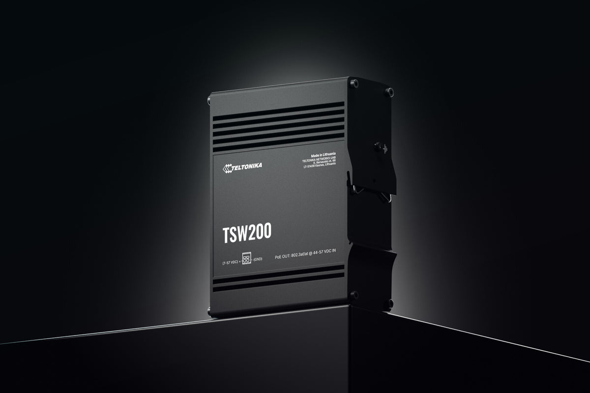 Teltonika TSW200 Unmanaged Gigabit Ethernet (10/100/1000) Power over Ethernet (PoE) Black